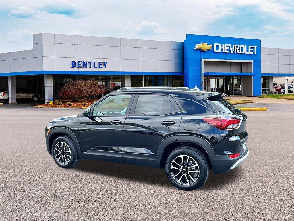 new 2026 Chevrolet TrailBlazer car, priced at $25,680