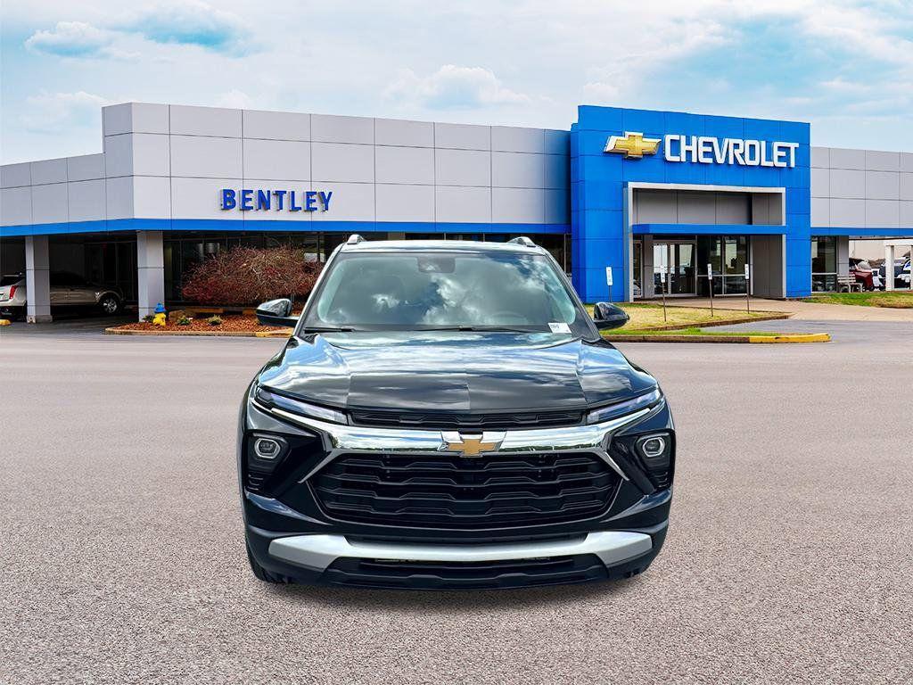 new 2026 Chevrolet TrailBlazer car, priced at $25,680