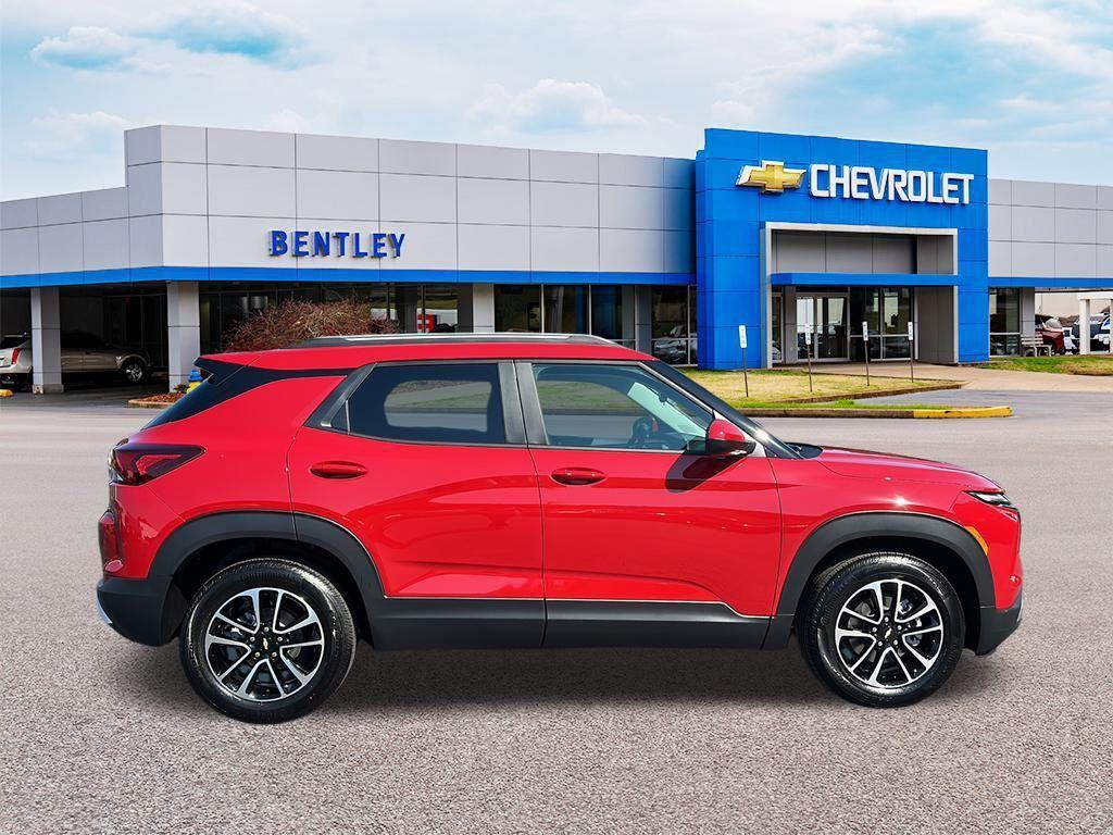 new 2026 Chevrolet TrailBlazer car, priced at $26,475