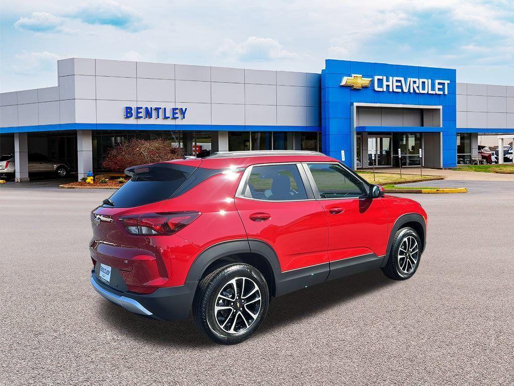 new 2026 Chevrolet TrailBlazer car, priced at $26,475