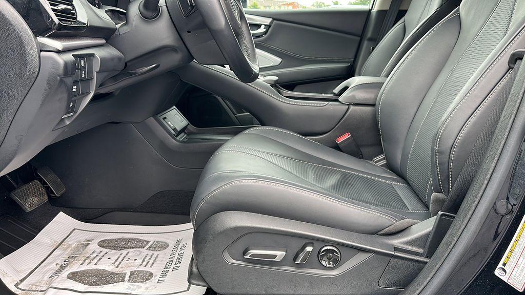 used 2023 Acura RDX car, priced at $36,998