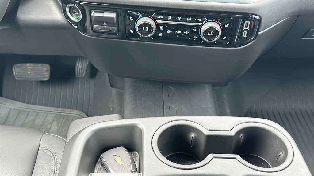 new 2025 Chevrolet Silverado 2500 car, priced at $67,980