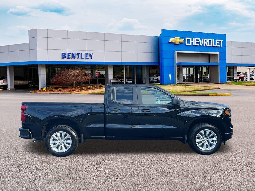 new 2026 Chevrolet Silverado 1500 car, priced at $37,535