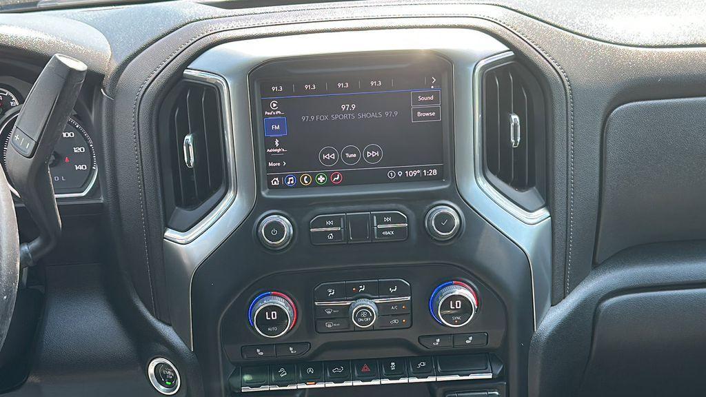 used 2022 Chevrolet Silverado 1500 Limited car, priced at $41,998