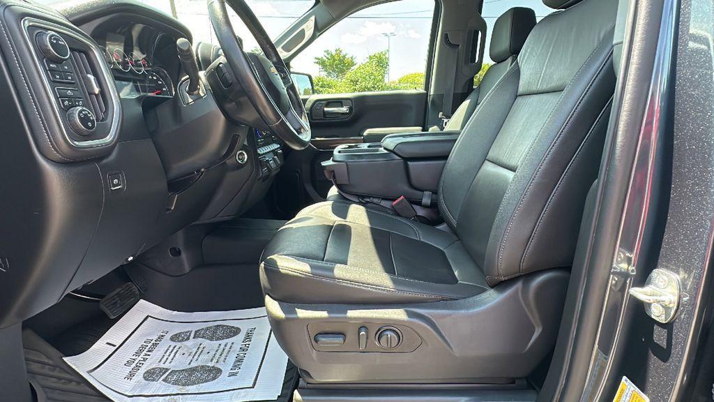 used 2022 Chevrolet Silverado 1500 Limited car, priced at $41,998