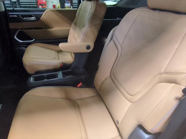 new 2025 INFINITI QX80 car, priced at $87,360
