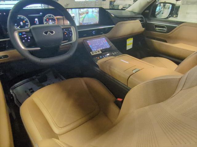 new 2025 INFINITI QX80 car, priced at $87,360