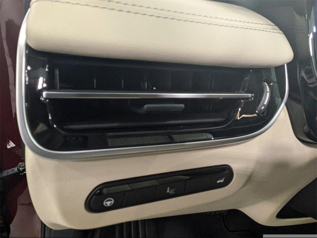 used 2025 INFINITI QX60 car