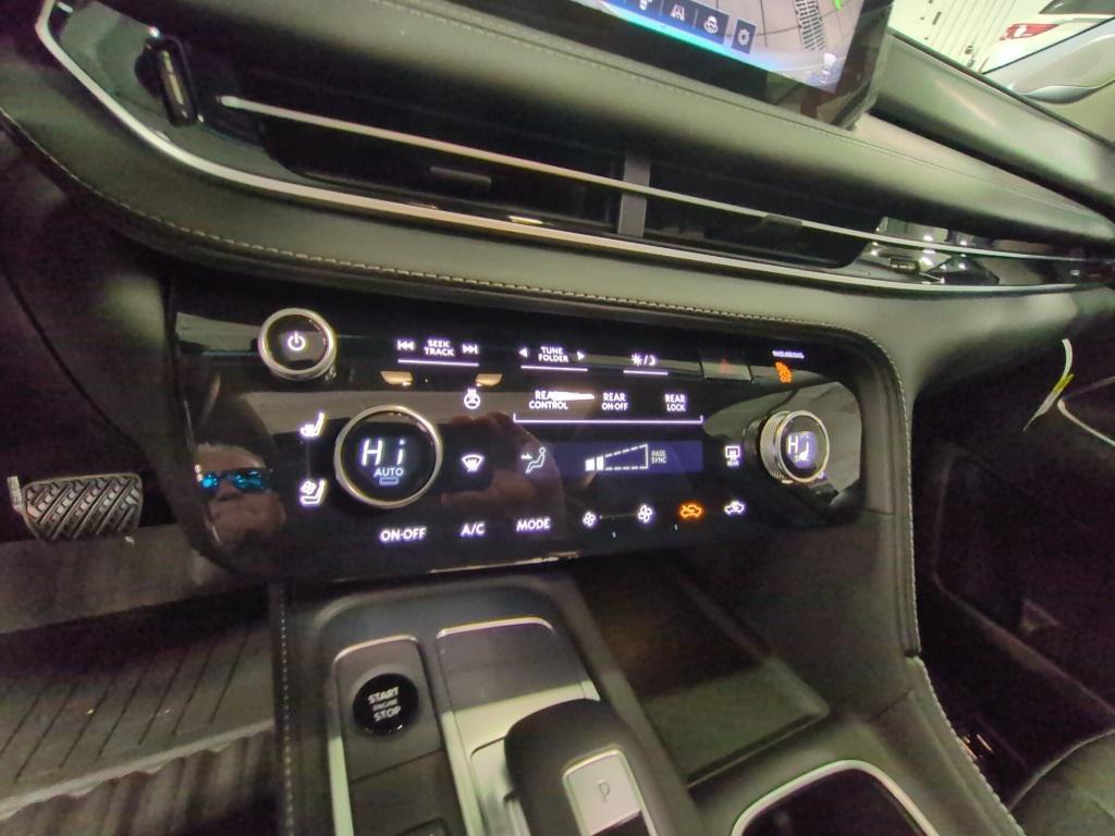 new 2026 INFINITI QX60 car, priced at $52,053