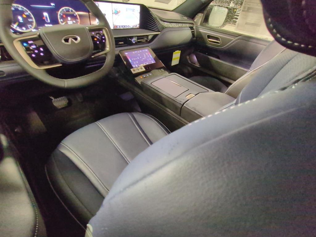 new 2026 INFINITI QX80 car, priced at $91,696