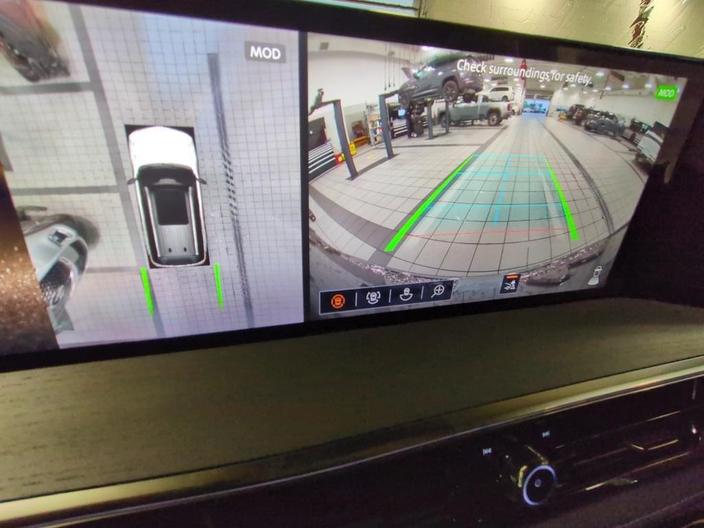 new 2026 INFINITI QX80 car, priced at $91,696