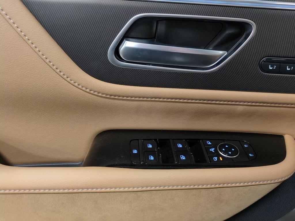 new 2025 INFINITI QX80 car, priced at $75,653