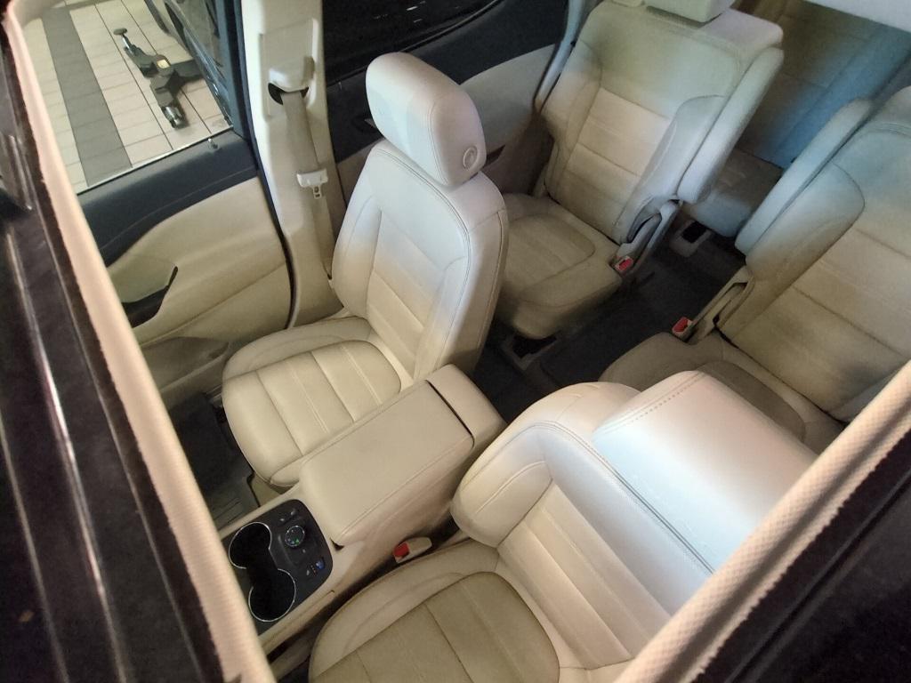 used 2022 GMC Acadia car, priced at $29,998