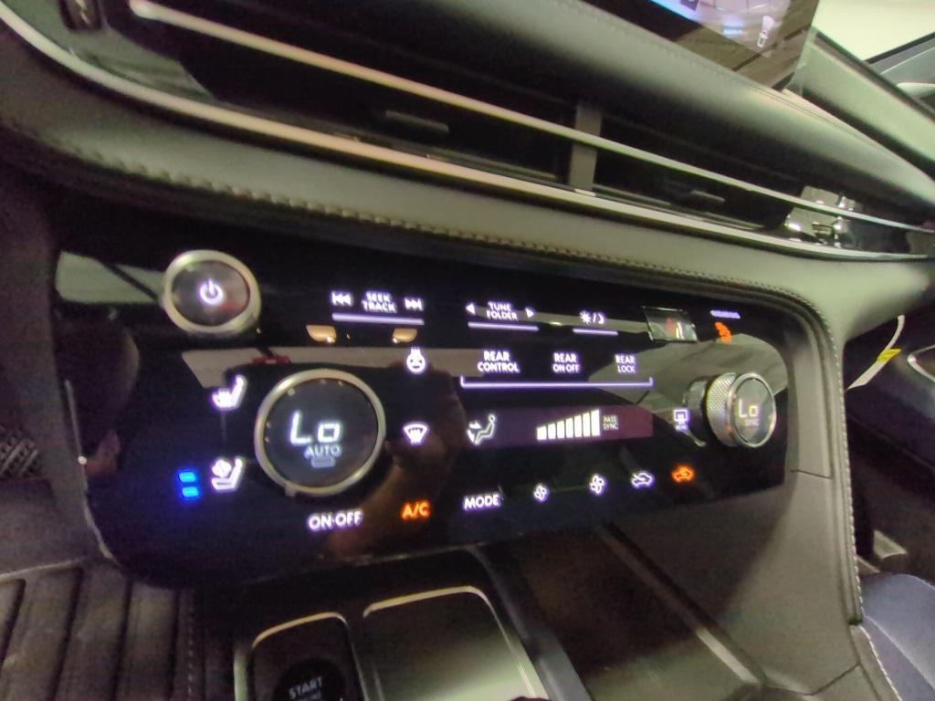 new 2026 INFINITI QX60 car, priced at $57,243