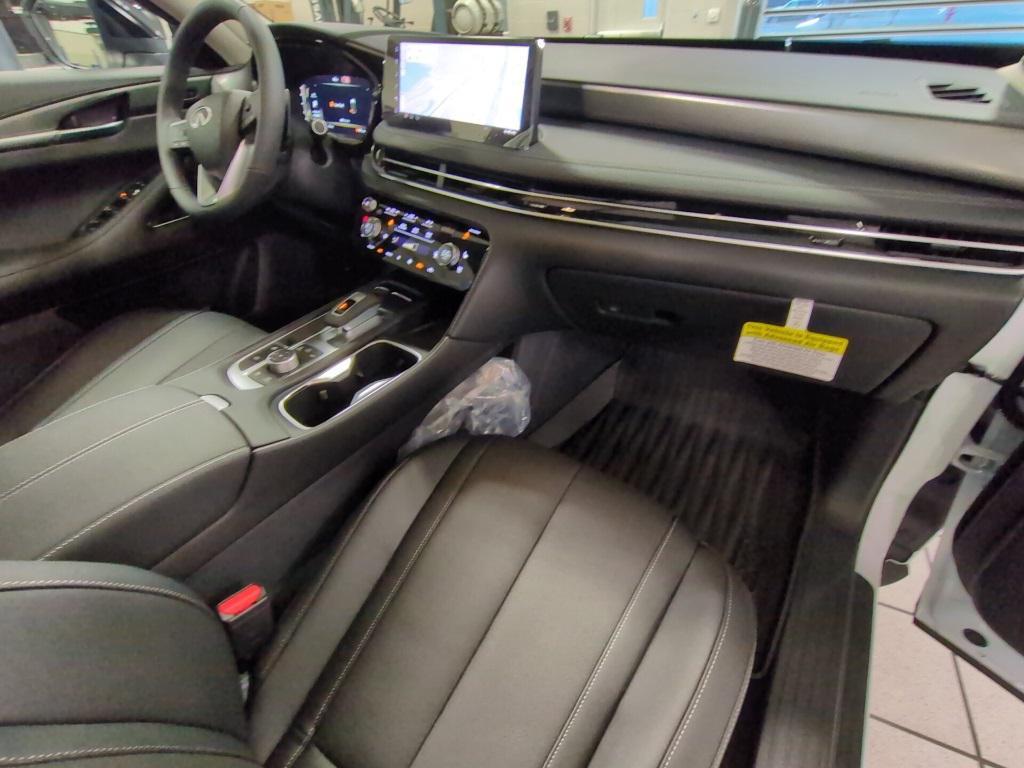 new 2026 INFINITI QX60 car, priced at $52,249
