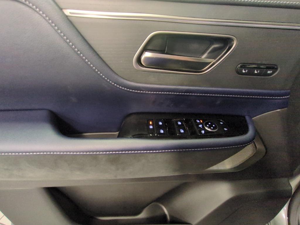 new 2026 INFINITI QX80 car, priced at $91,696