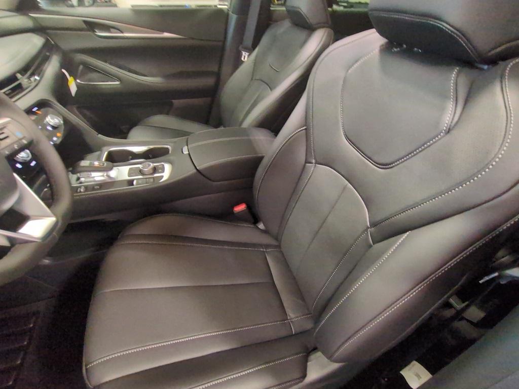 new 2025 INFINITI QX60 car, priced at $47,643