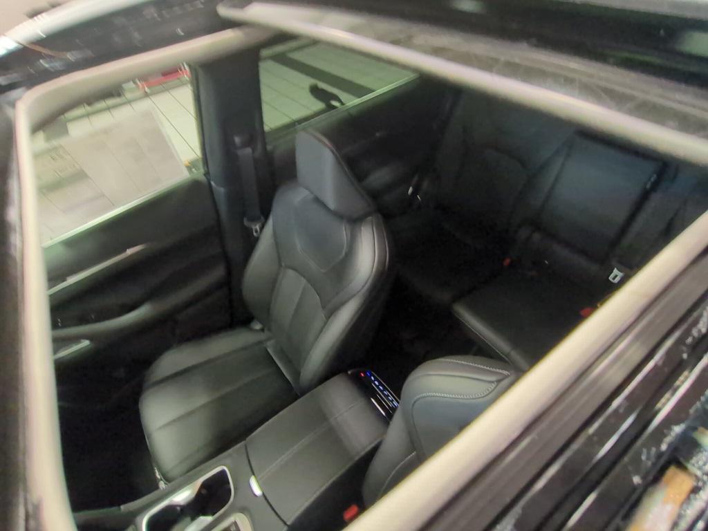 new 2025 INFINITI QX60 car, priced at $47,643