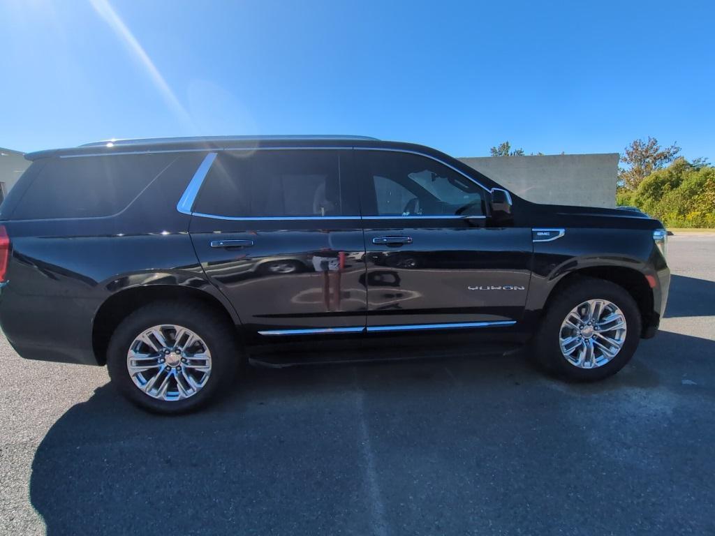 used 2021 GMC Yukon car, priced at $38,945