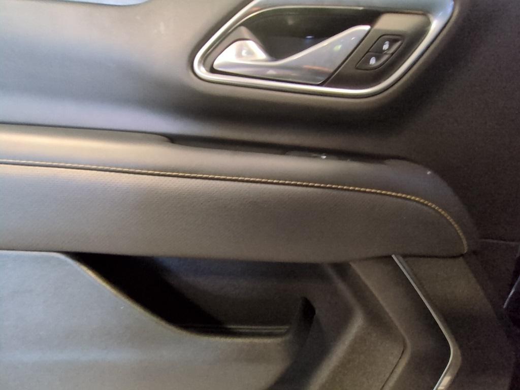 used 2021 GMC Yukon car, priced at $38,945