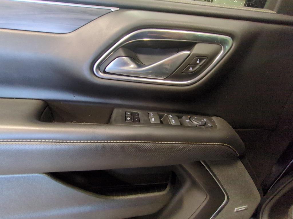 used 2021 GMC Yukon car, priced at $38,945