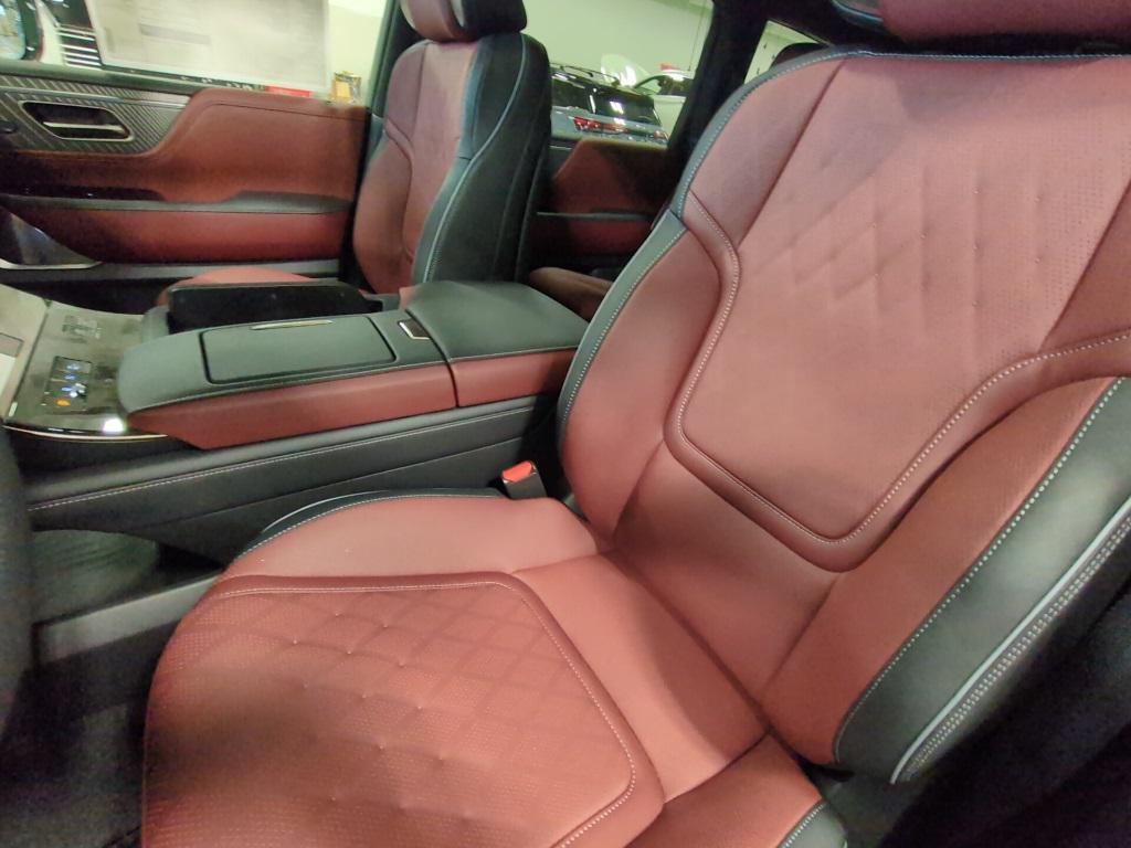 new 2026 INFINITI QX80 car, priced at $103,624