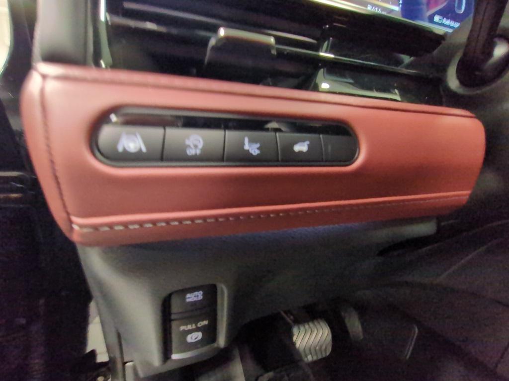 new 2026 INFINITI QX80 car, priced at $103,624