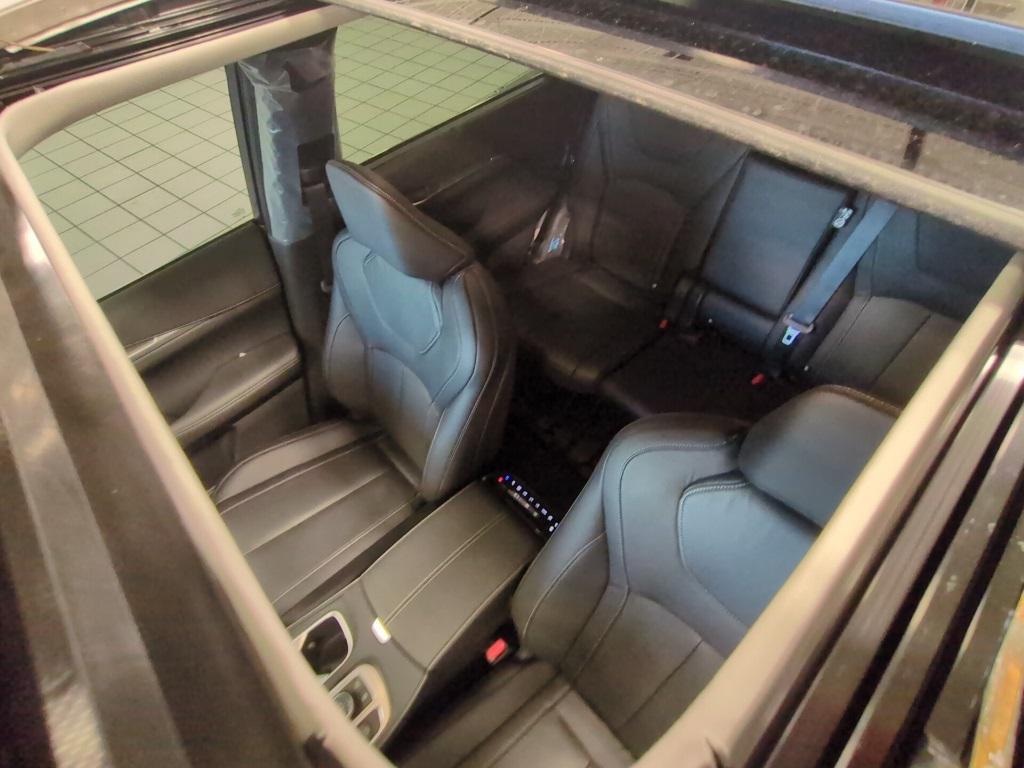 new 2025 INFINITI QX60 car, priced at $48,945