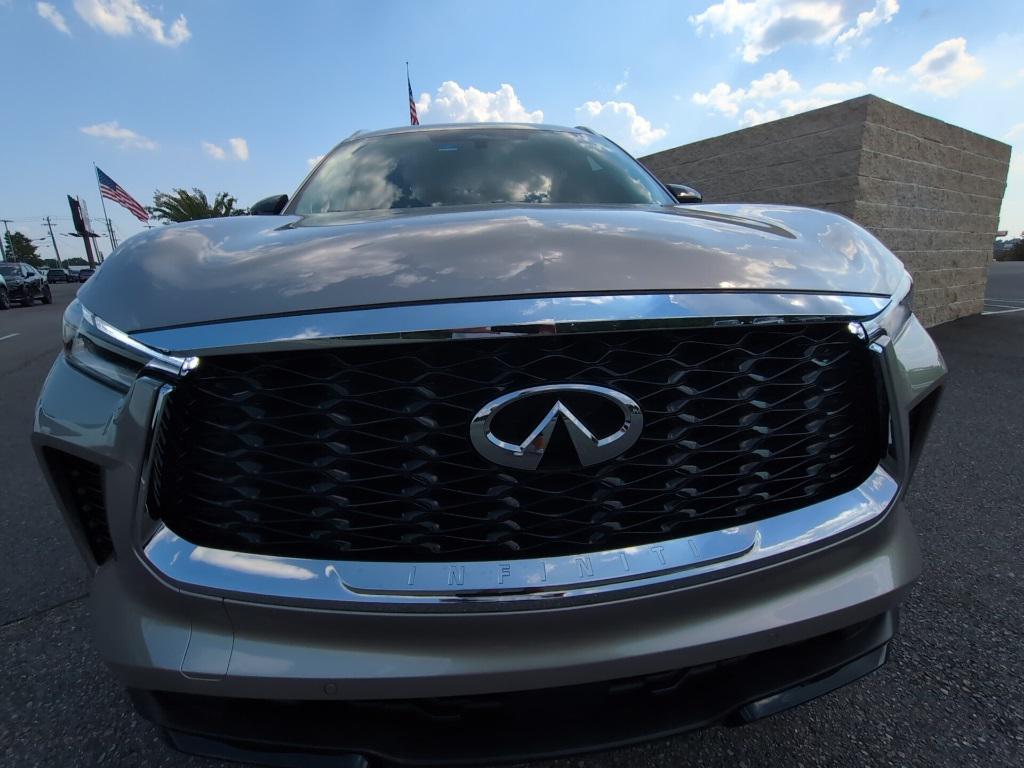 new 2025 INFINITI QX60 car, priced at $48,945