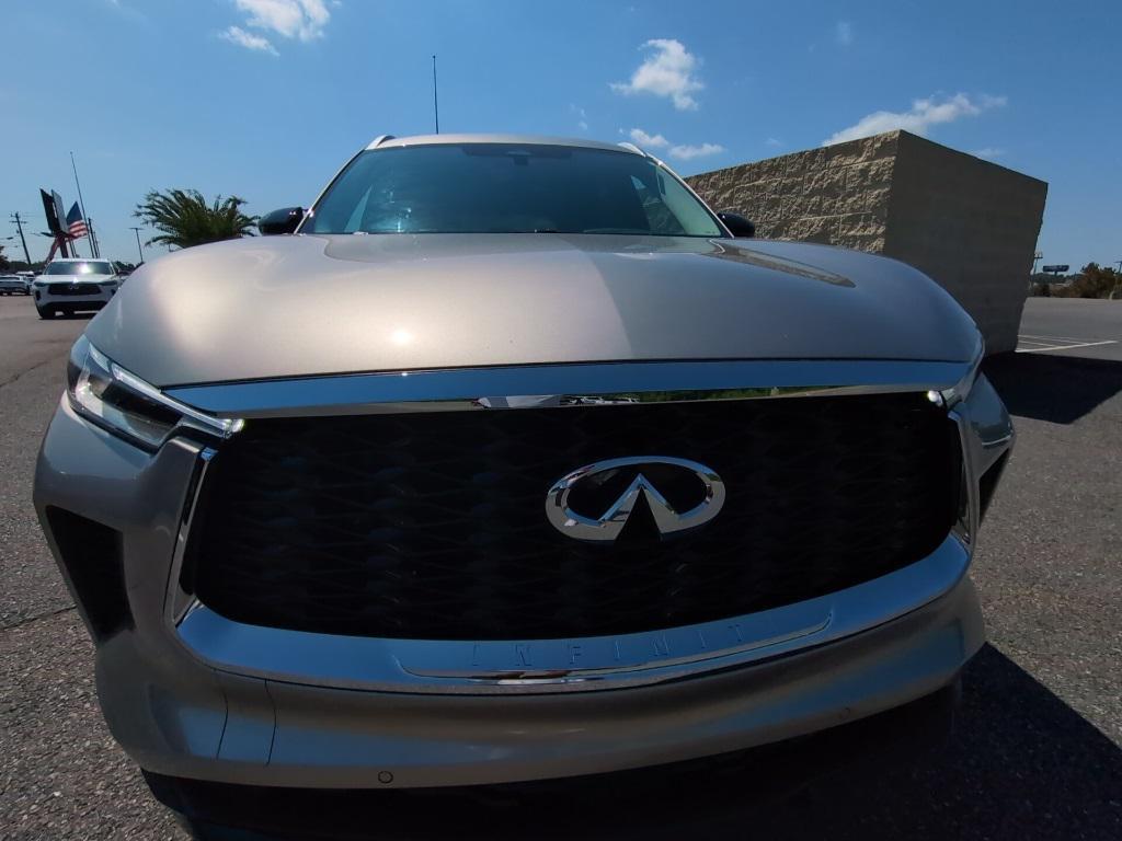 used 2023 INFINITI QX60 car, priced at $39,254