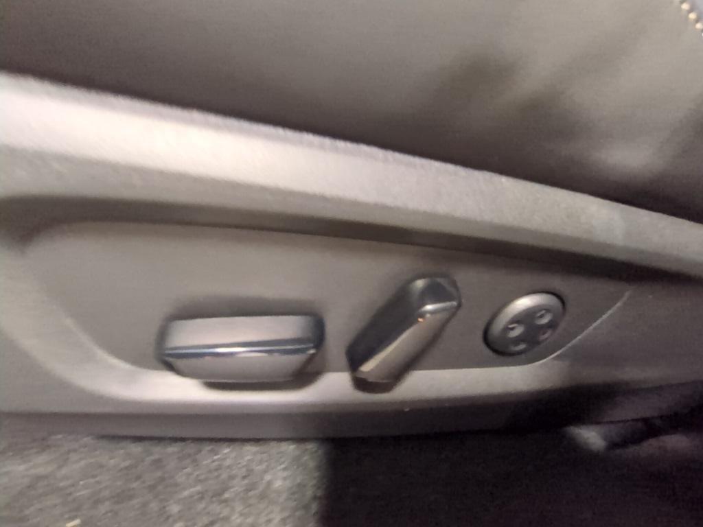 new 2026 INFINITI QX60 car, priced at $58,243