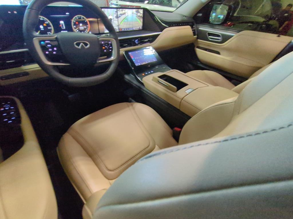 used 2025 INFINITI QX80 car, priced at $65,988