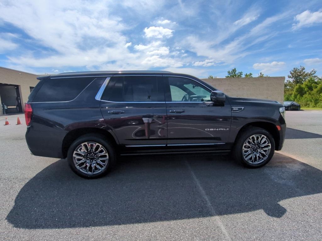 used 2024 GMC Yukon car, priced at $83,991