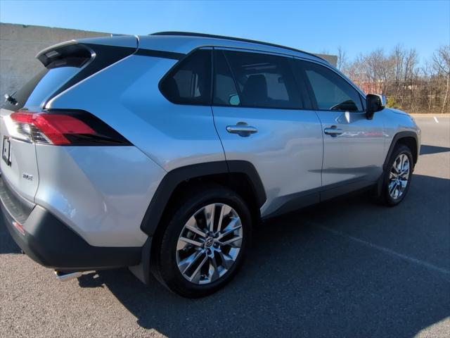 used 2020 Toyota RAV4 car, priced at $23,993