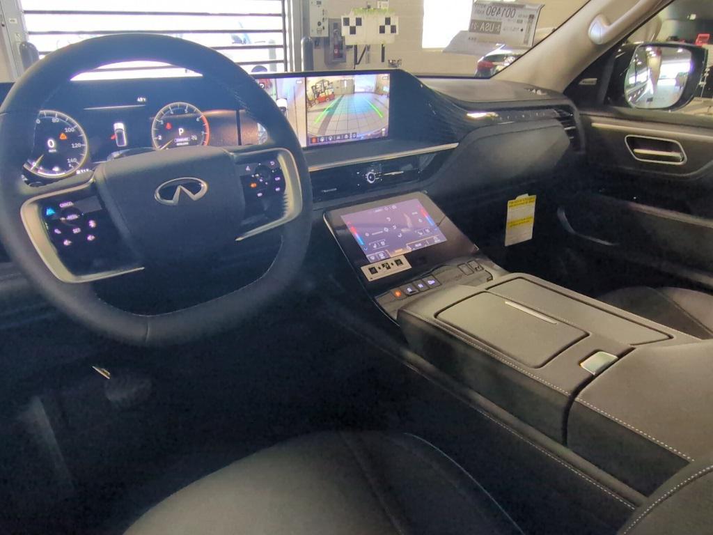 new 2025 INFINITI QX80 car, priced at $76,270