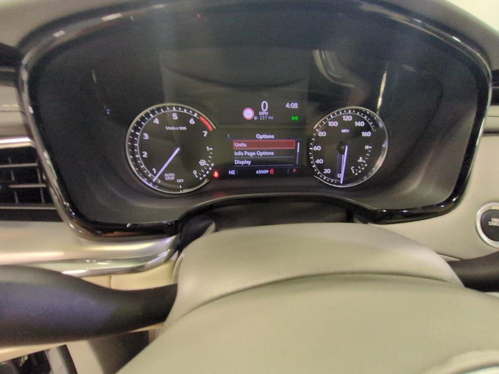 used 2020 Cadillac XT5 car, priced at $22,487