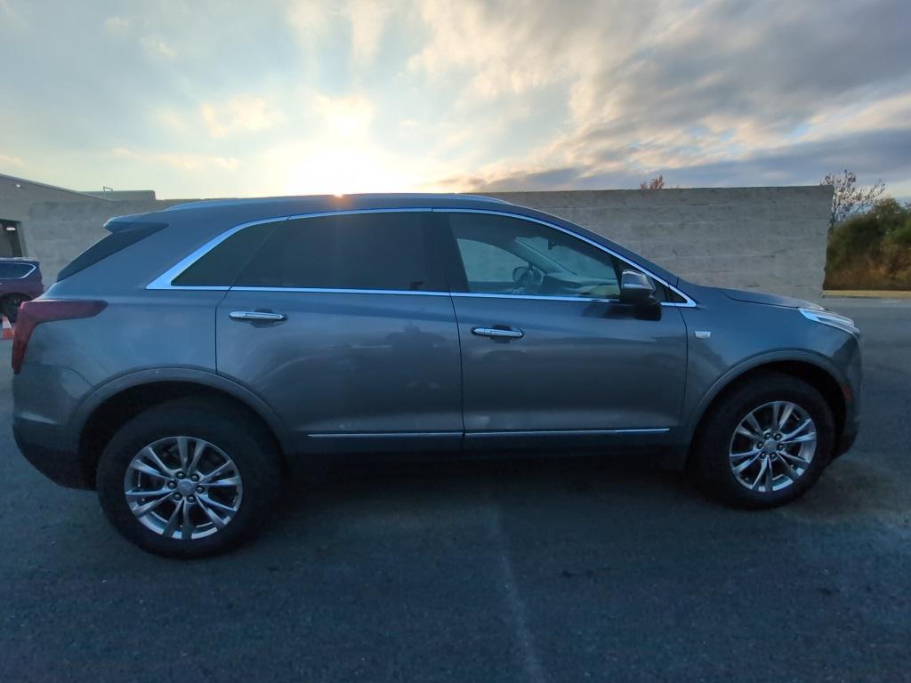 used 2020 Cadillac XT5 car, priced at $22,487