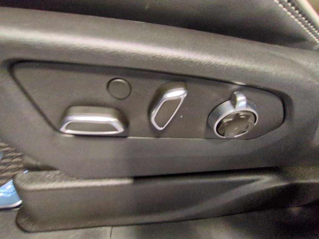 used 2025 GMC Yukon car, priced at $97,278