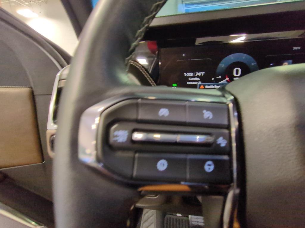 used 2025 GMC Yukon car, priced at $97,278