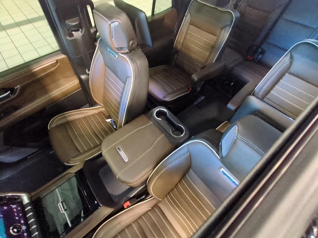 used 2025 GMC Yukon car, priced at $97,278