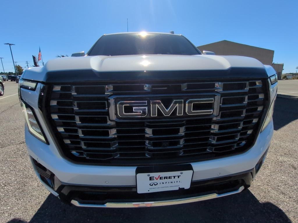 used 2025 GMC Yukon car, priced at $97,278