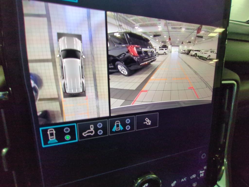 used 2025 GMC Yukon car, priced at $97,278