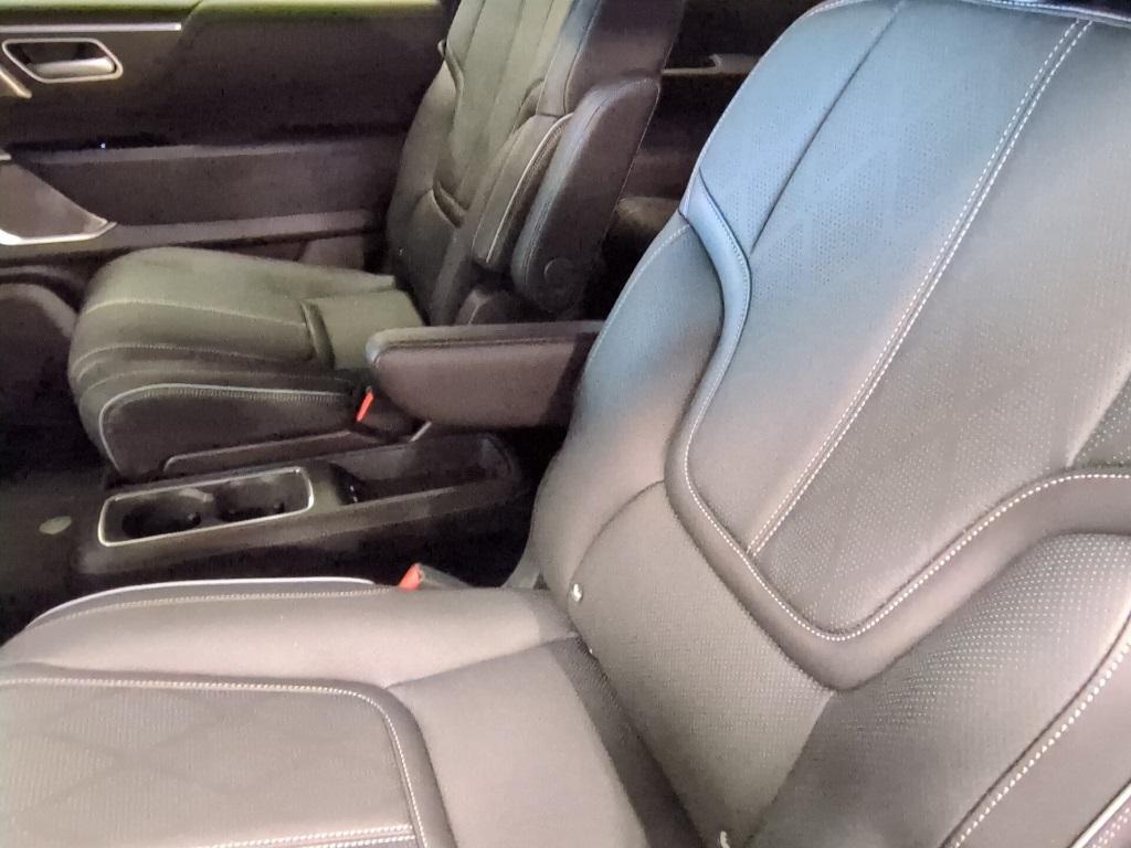 new 2025 INFINITI QX80 car, priced at $89,380
