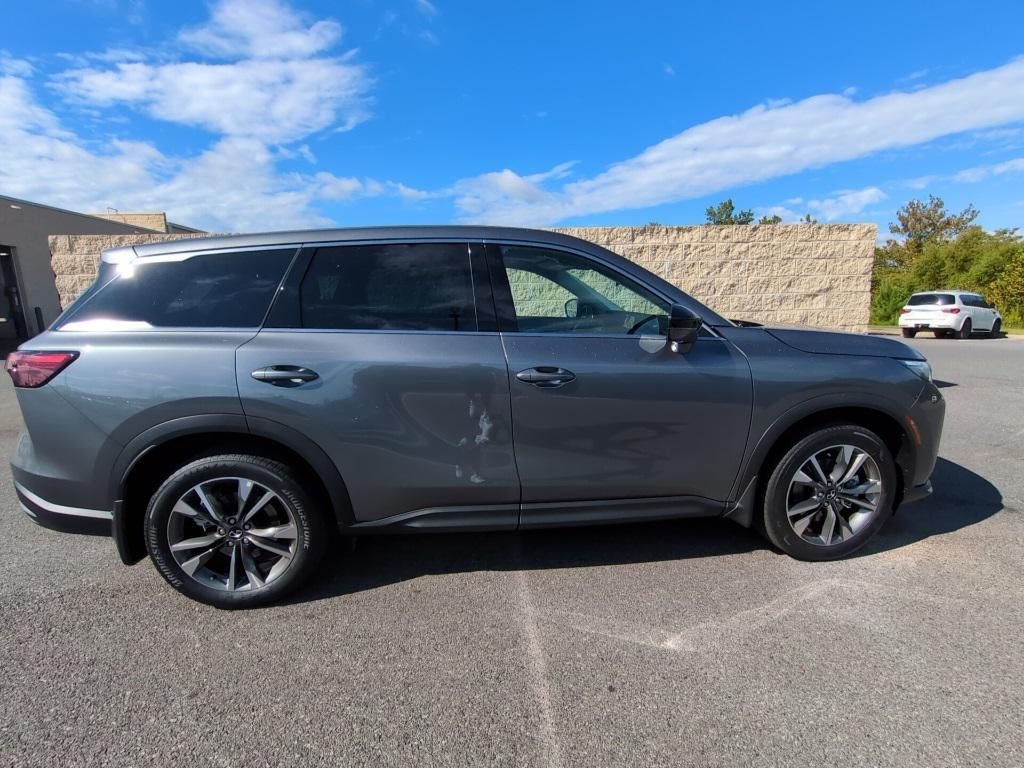 new 2026 INFINITI QX60 car, priced at $45,750