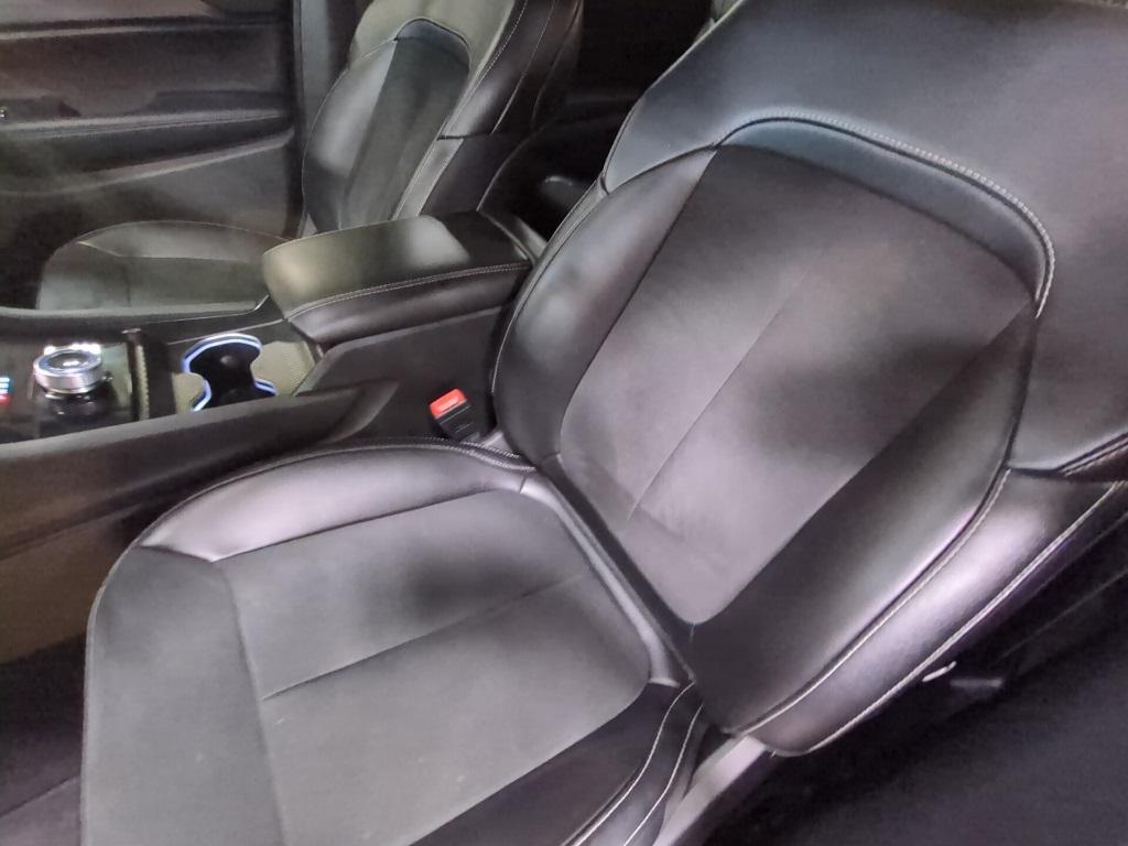 used 2024 Jeep Grand Cherokee L car, priced at $30,705