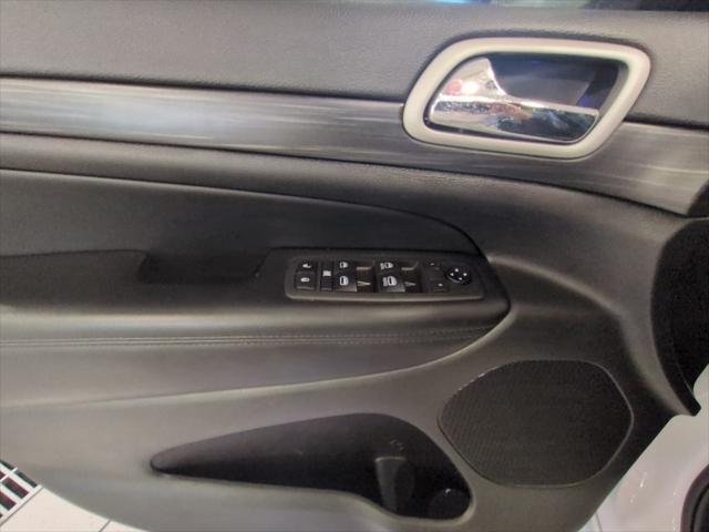 used 2021 Jeep Grand Cherokee car, priced at $21,938