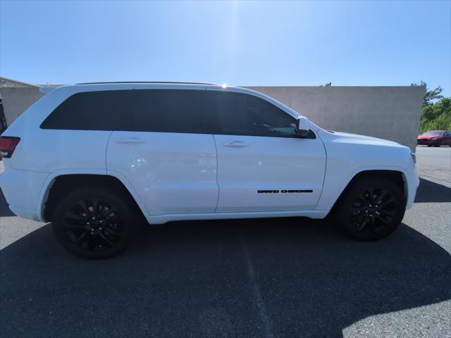 used 2021 Jeep Grand Cherokee car, priced at $21,938