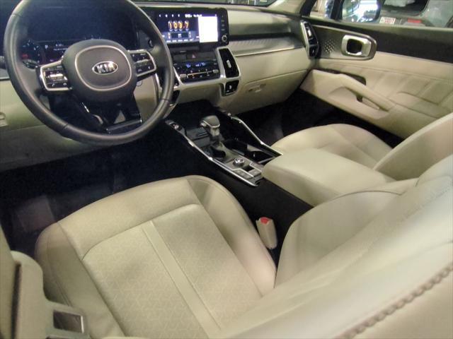 used 2021 Kia Sorento car, priced at $26,897