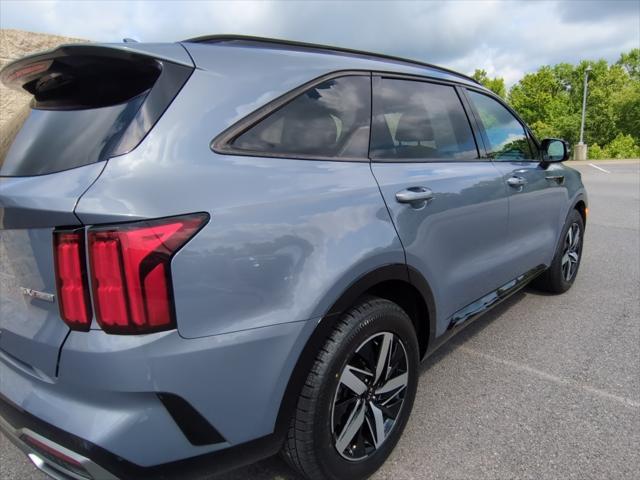 used 2021 Kia Sorento car, priced at $26,897