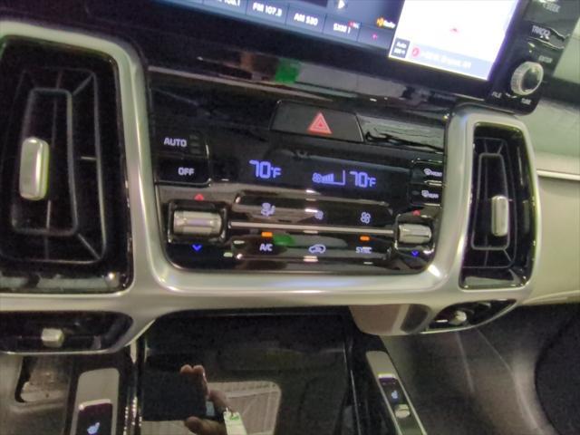 used 2021 Kia Sorento car, priced at $26,897